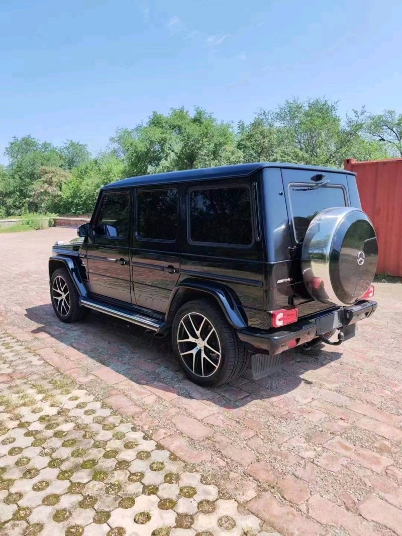 青岛16年奔驰AMG8