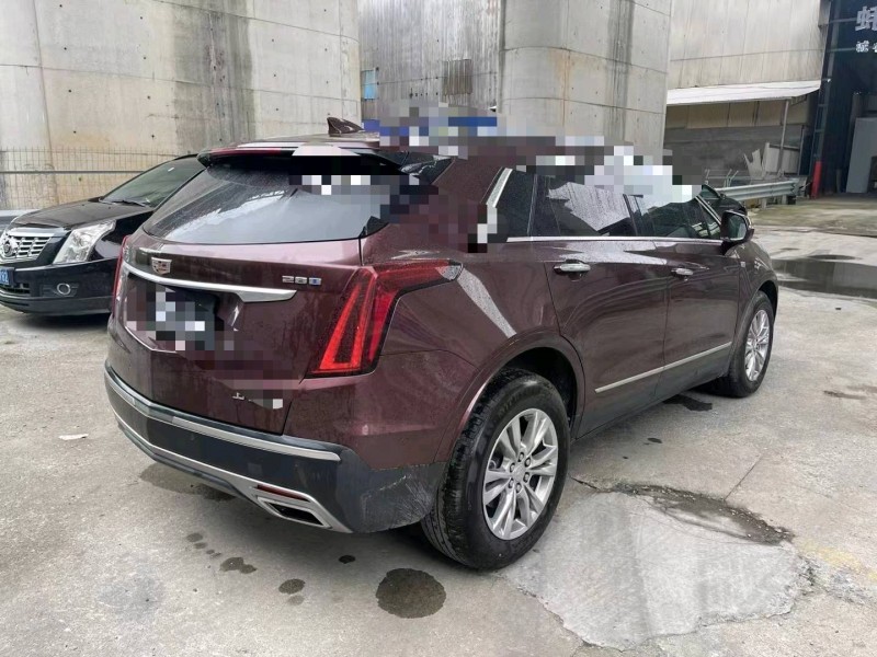 中山22年凯迪拉克XT57