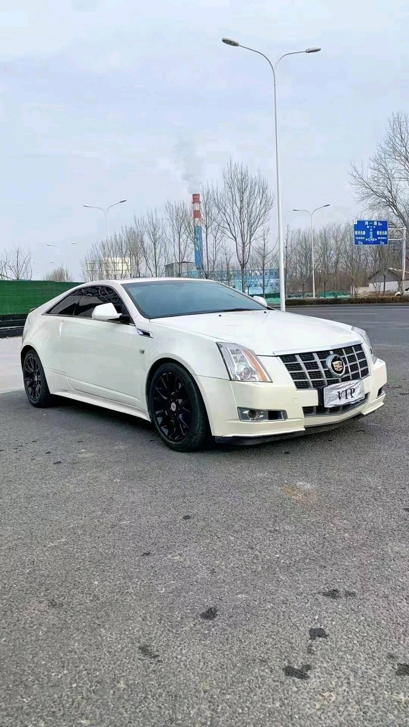 廊坊12年凯迪拉克CTS3