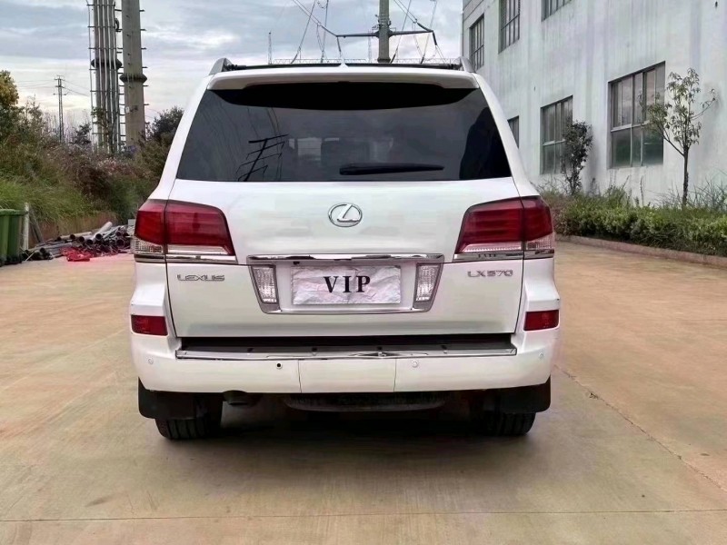 昆明15年雷克薩斯LX5