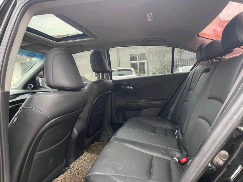 东营14年本田雅阁4