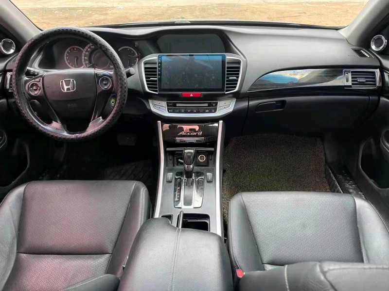 东营14年本田雅阁8