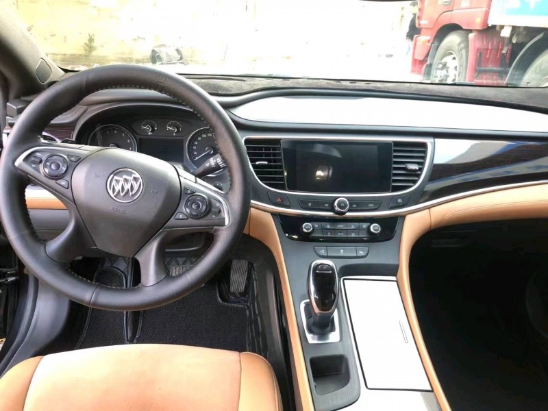 东营18年别克君越6