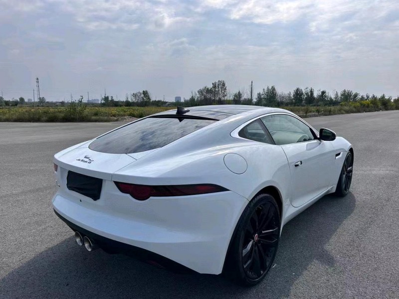 盐城19年捷豹F-Type8