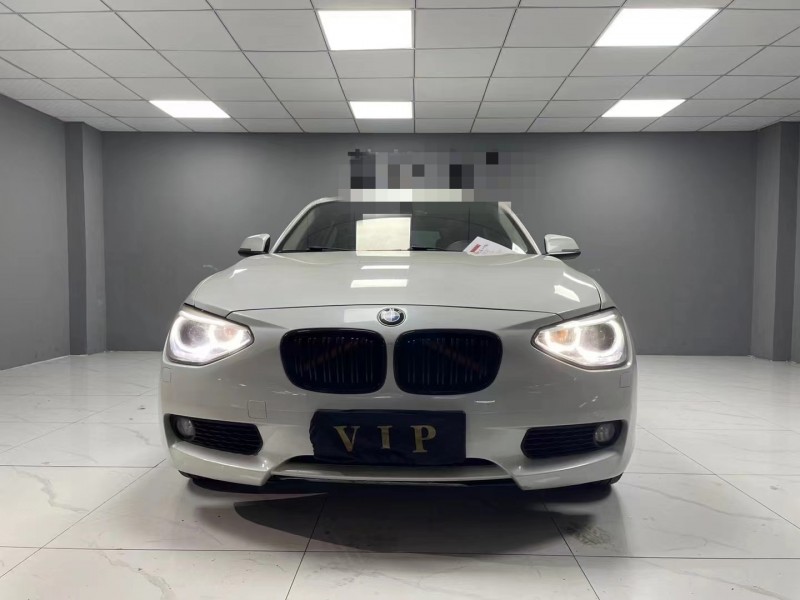 成都14年宝马1系1