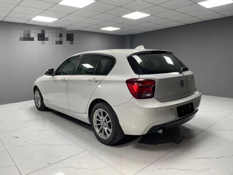 成都14年宝马1系4