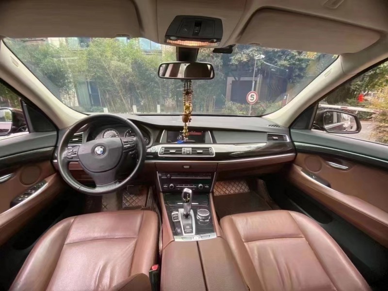 成都16年宝马5系6