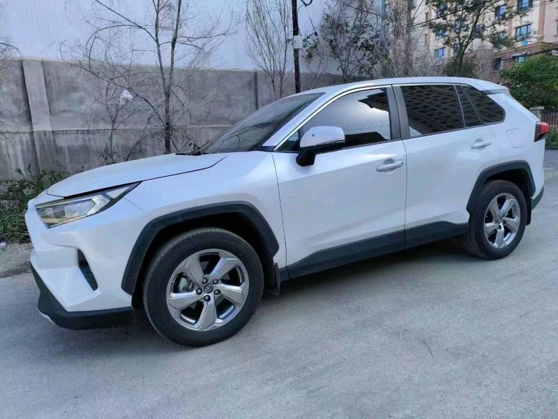 常州23年丰田RAV4荣放6