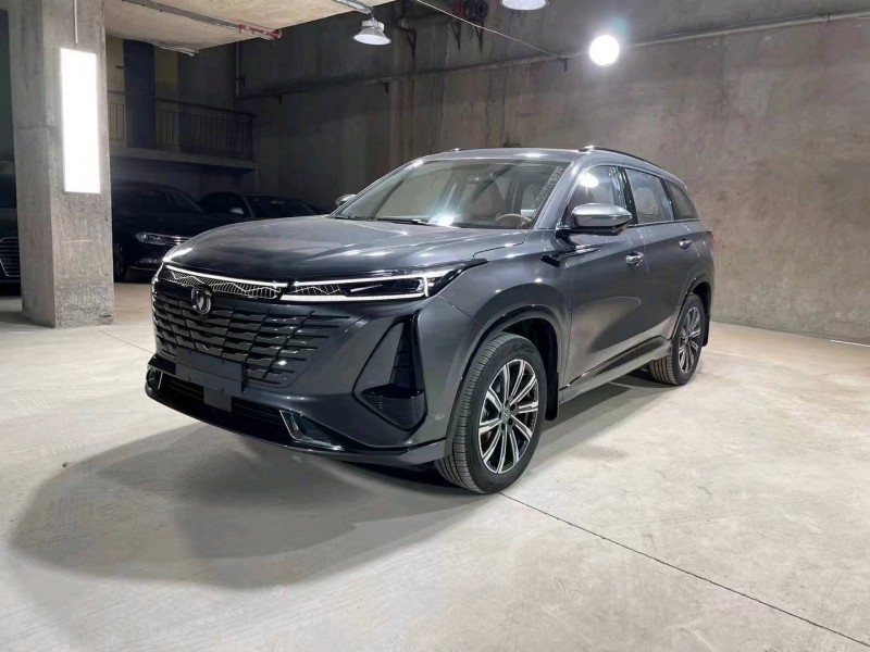 衡阳23年长安汽车CS752