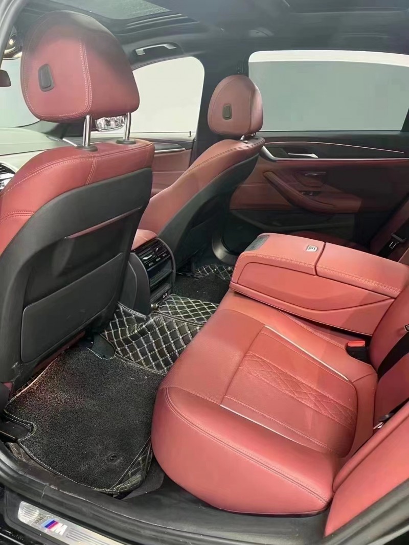 成都22年宝马5系7