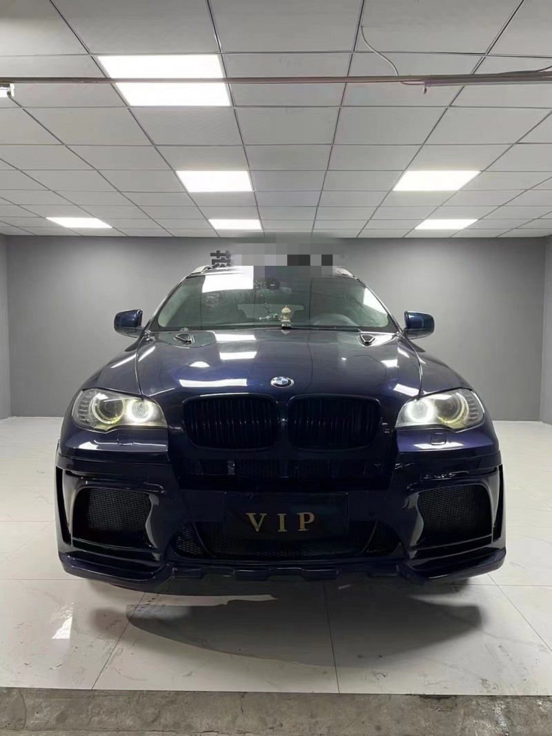 成都12年宝马X61