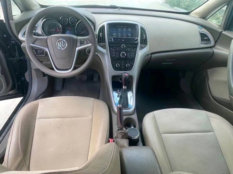 廊坊15年别克英朗5