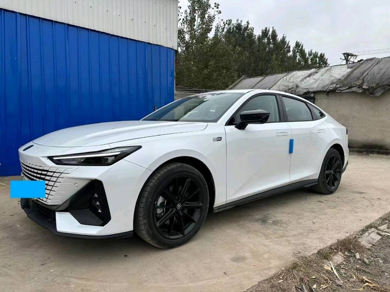 枣庄23年长安汽车UNI-V6