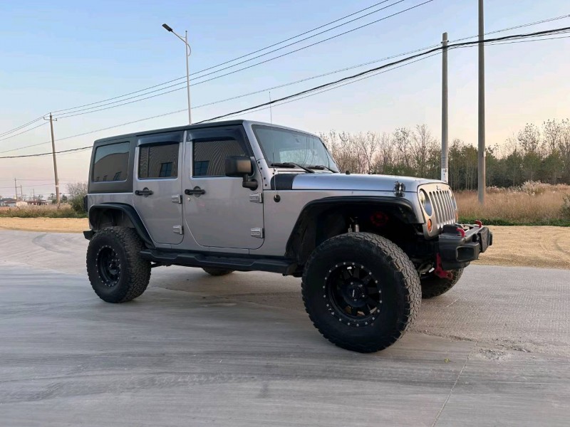 徐州14年Jeep牧马人2