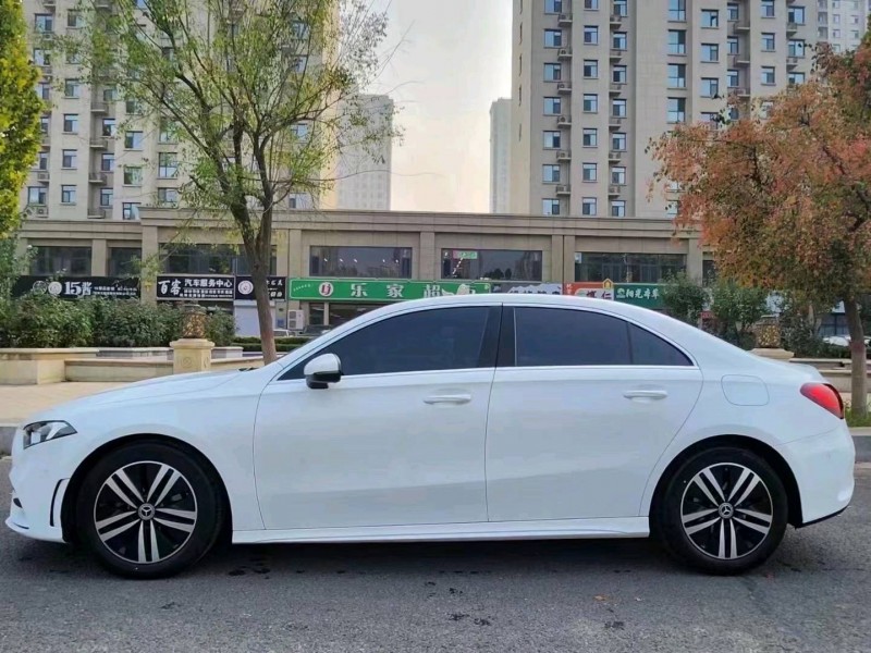 邢台20年奔驰A7