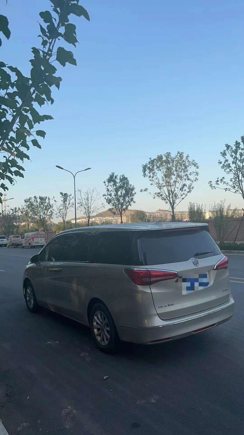 济南18年别克GL85