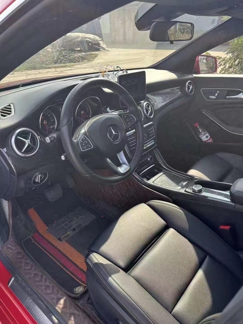 济南18年奔驰CLA7