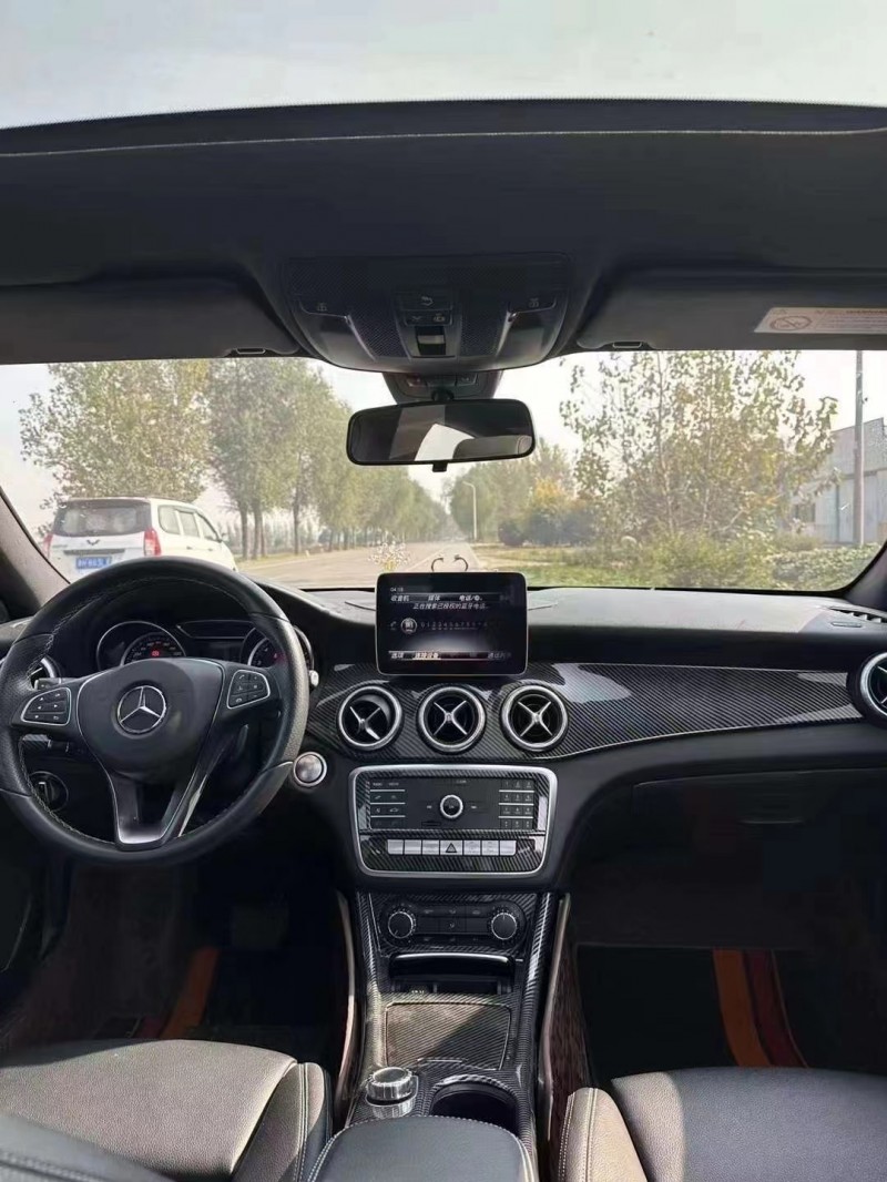 济南18年奔驰CLA8