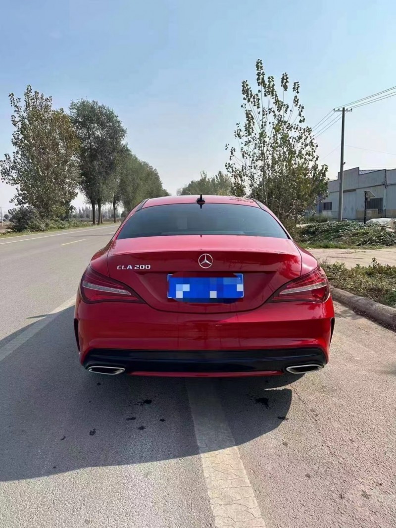 济南18年奔驰CLA9