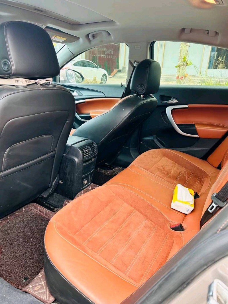 聊城16年别克君威5