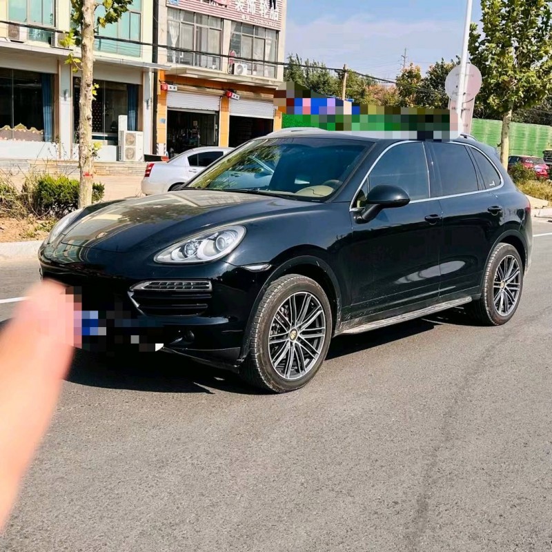 聊城12年保时捷卡宴2