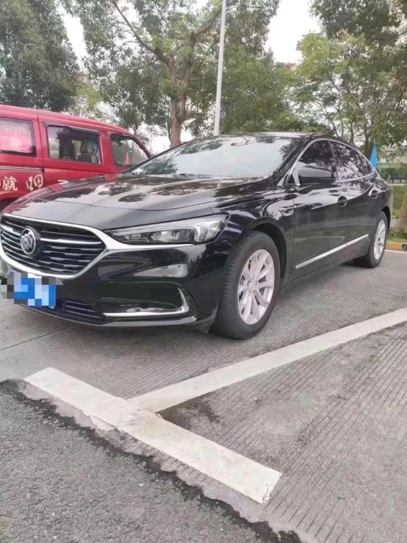 重庆23年别克君越7