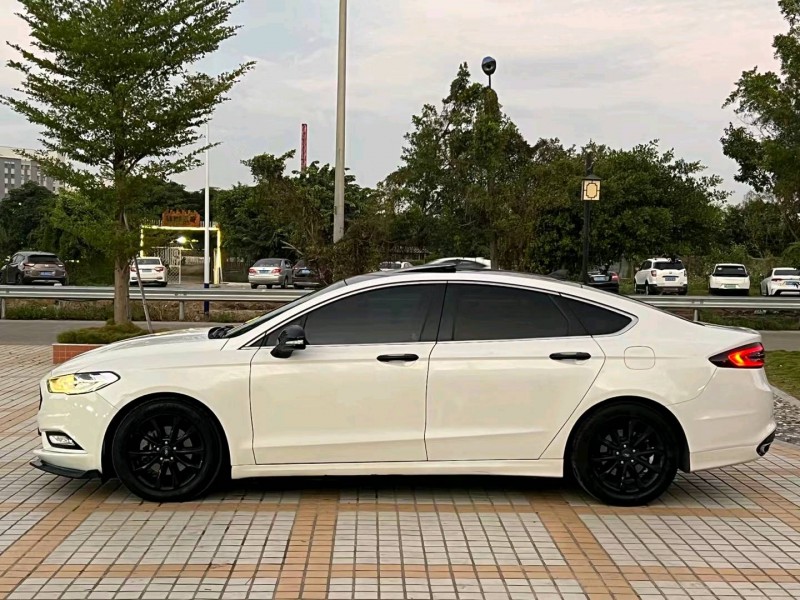 汕头16年福特蒙迪欧3