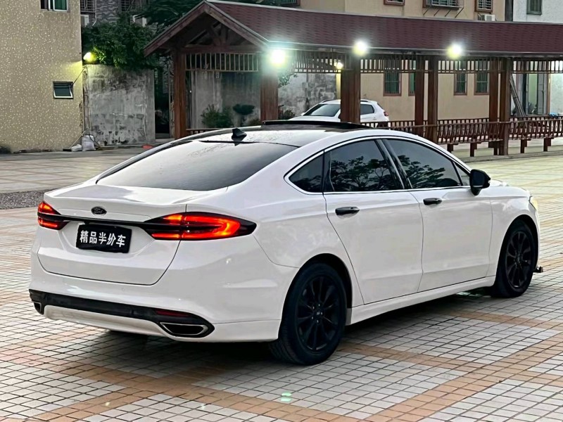 汕头16年福特蒙迪欧8