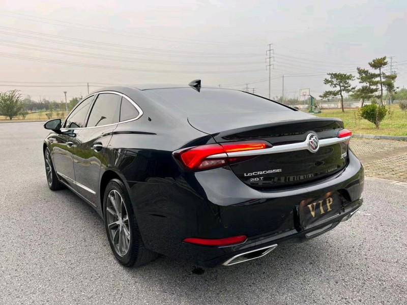 盐城20年别克君越9