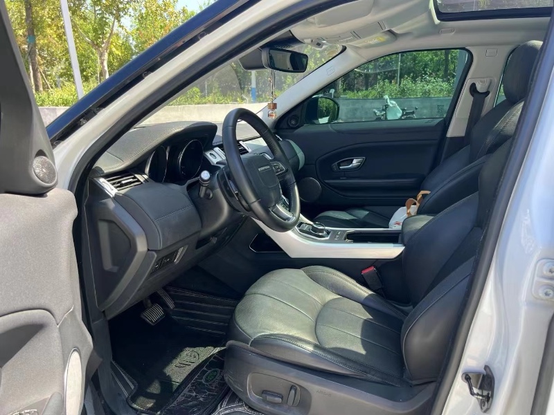 临沂16年路虎极光2