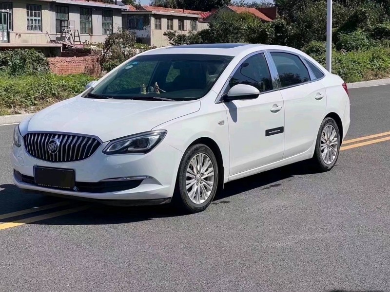 潍坊17年别克英朗3