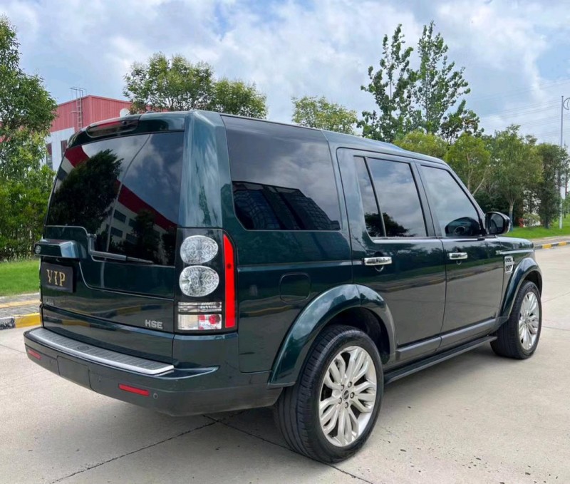 盐城15年路虎发现8