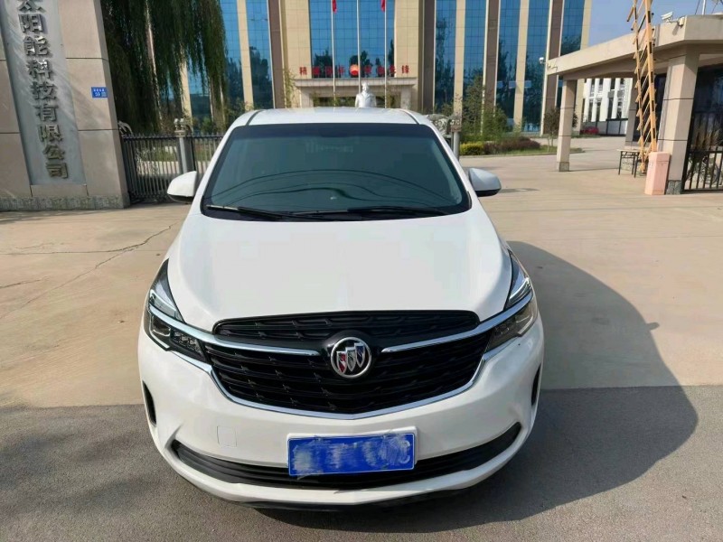 保定22年别克GL81