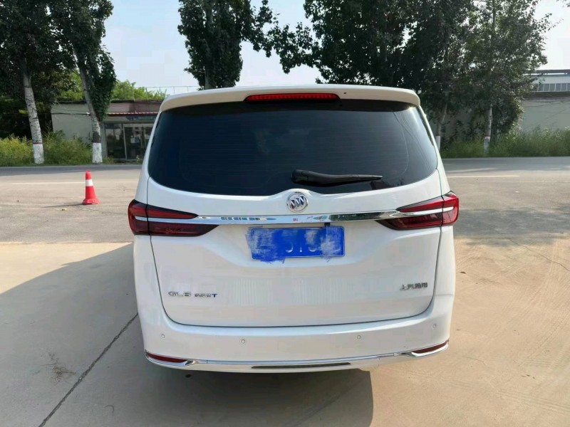 保定22年别克GL89