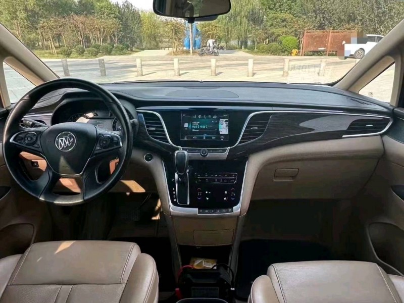 枣庄17年别克GL84