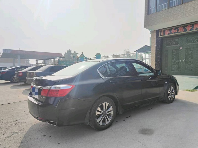 石家庄16年本田雅阁7