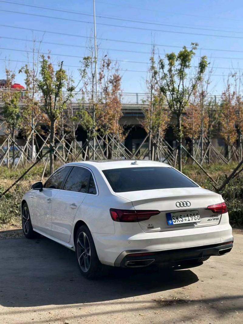 青岛20年奥迪A4L8