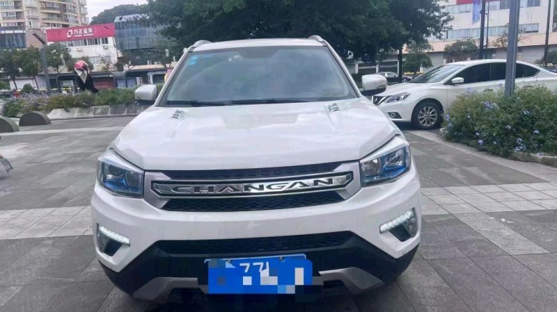 嘉兴17年长安汽车CS751