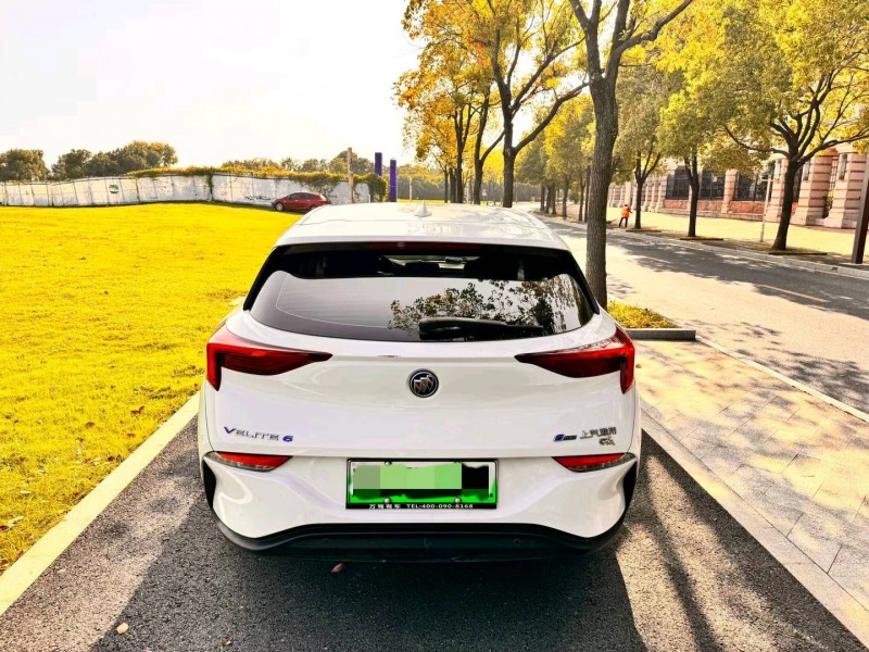 嘉兴22年别克微蓝8