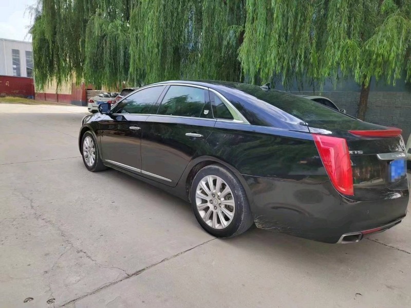 保定13年凯迪拉克XTS5