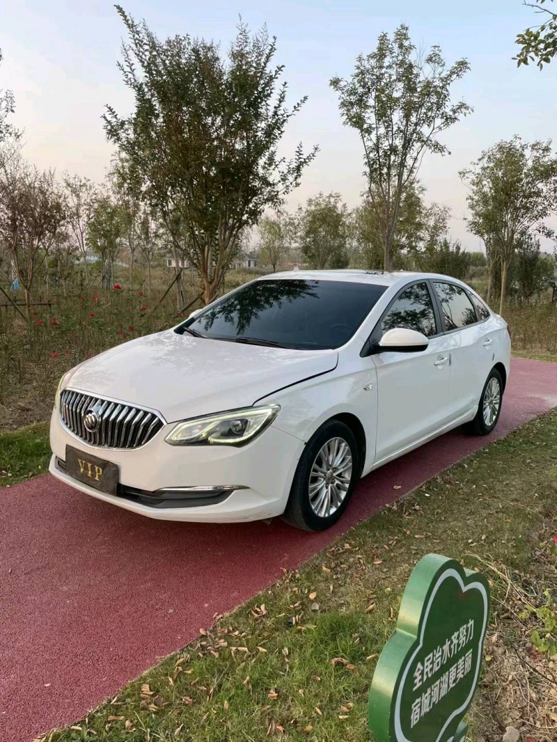 宿迁17年别克英朗3