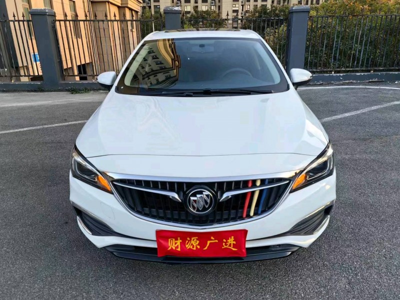 枣庄18年别克威朗1