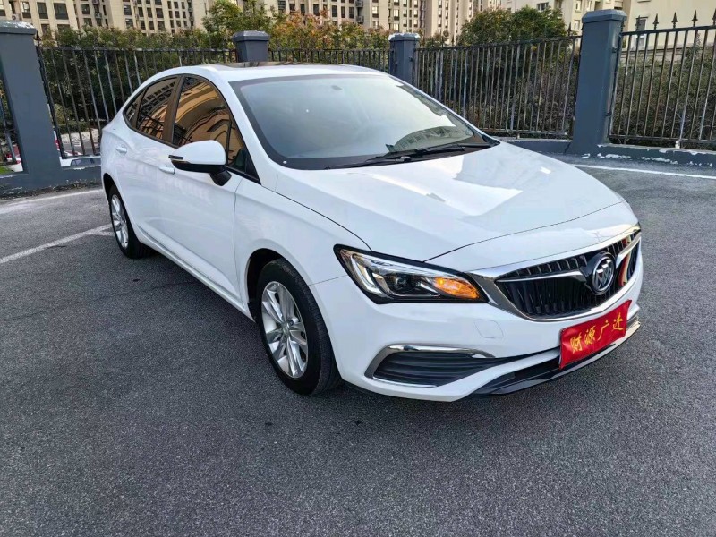 枣庄18年别克威朗2