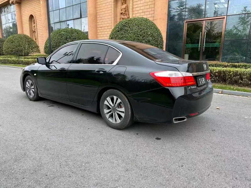 枣庄16年本田雅阁5