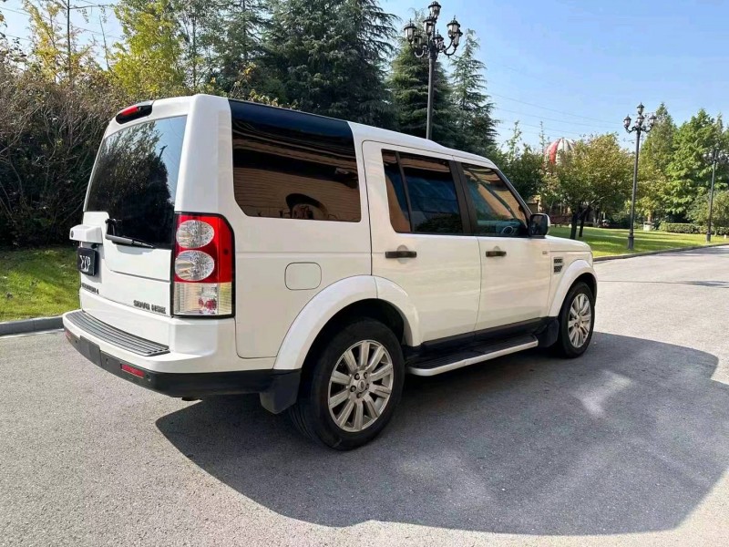 淄博13年路虎发现8