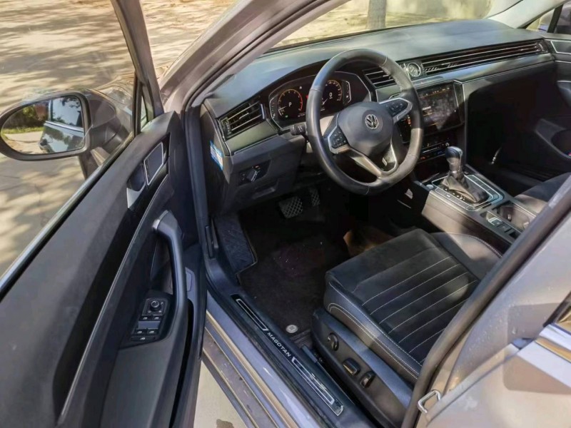 保定20年大众迈腾5