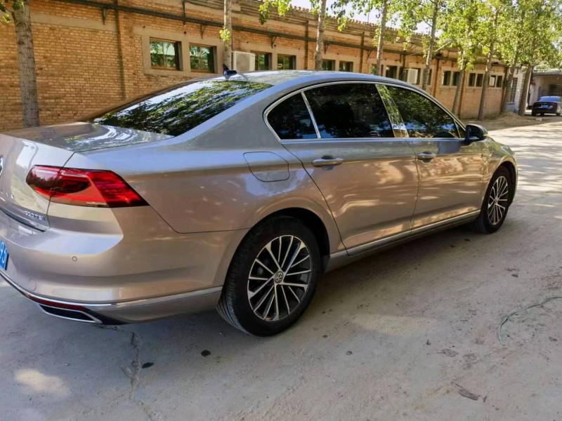 保定20年大众迈腾8