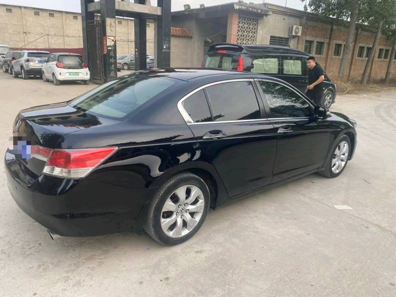 保定12年本田雅阁4