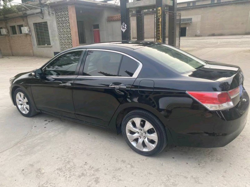 保定12年本田雅阁5