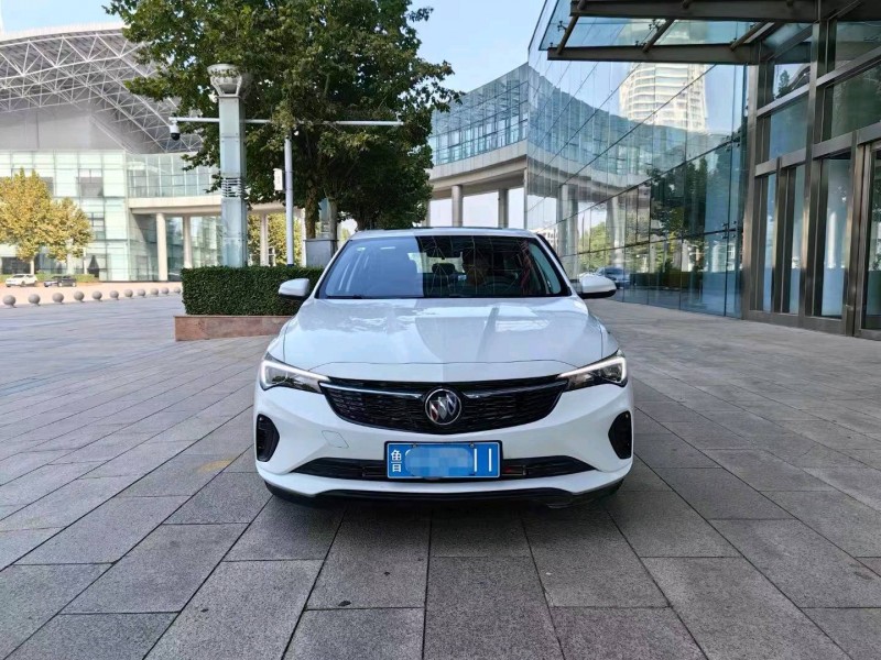 邢台22年别克威朗1